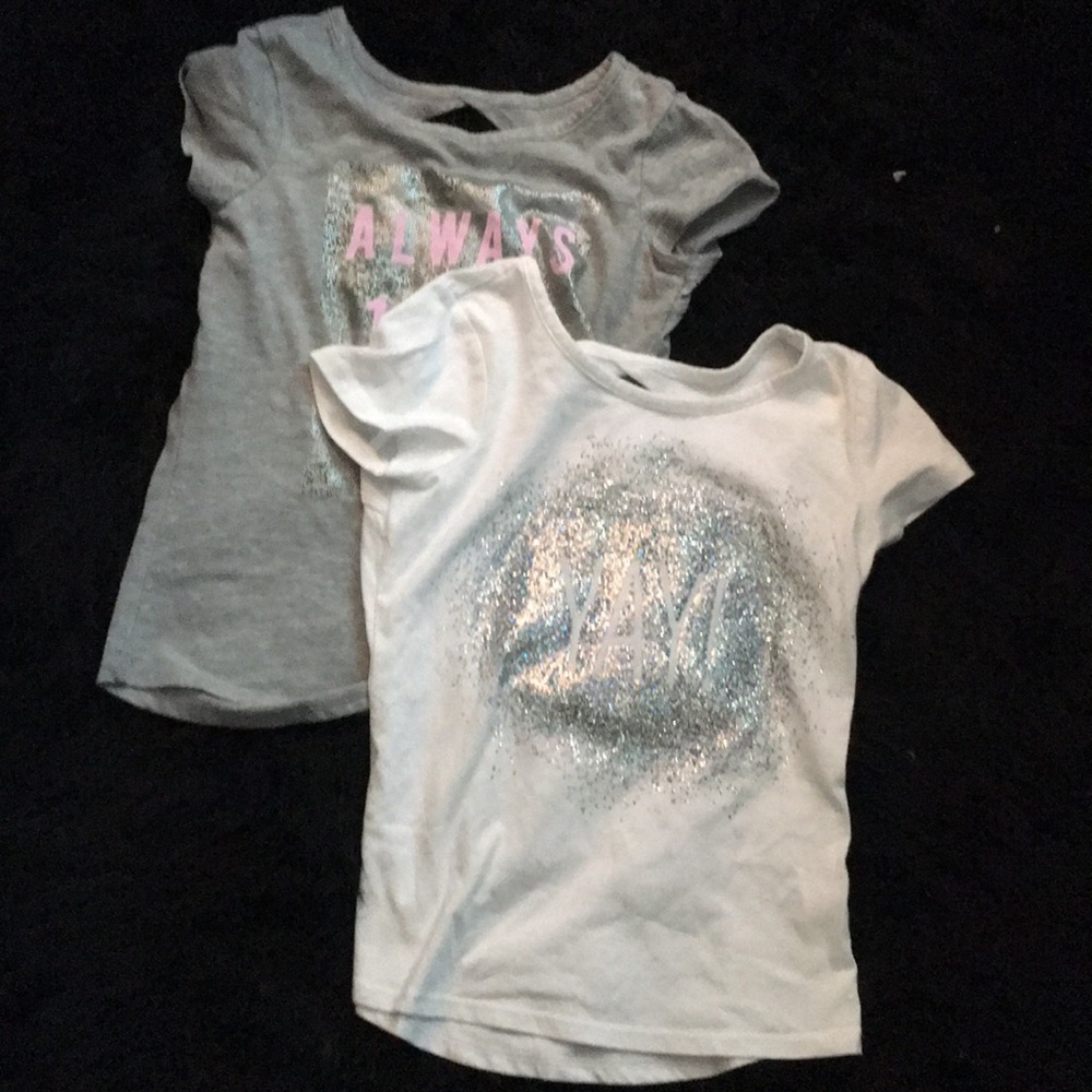 Cutout girls shirt